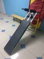 Доска для пресса навесная на шведскую стенку с двумя валиками (длина 1,5 метра) - fgospostavki.ru - Казань