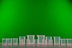 Комплект стаканов пластиковых (15 штук) - fgospostavki.ru - Казань