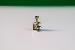 Зажим винтовой для резиновых трубок - fgospostavki.ru - Казань