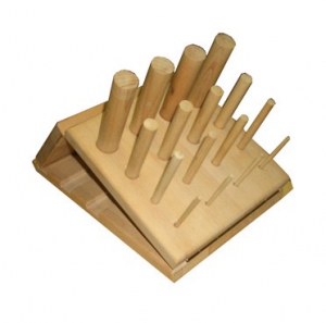 Наклонная панель с колышками для развития силы и подвижности пальцев рук и кисти (32 колышка) - fgospostavki.ru - Казань