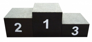 Пьедестал победителей на 3 места (деревянный) - fgospostavki.ru - Казань