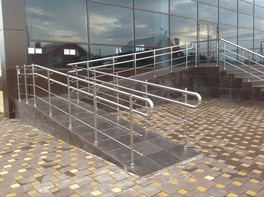 Перила для входной группы с двойным поручнем - fgospostavki.ru - Казань