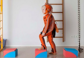 Нейро-ортопедический реабилитационный пневмокостюм для лечения ДЦП (вариант 1) - fgospostavki.ru - Казань