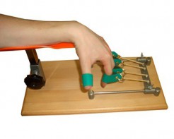 Настольный тренажер "Сгибание-разгибание пальцев" - fgospostavki.ru - Казань